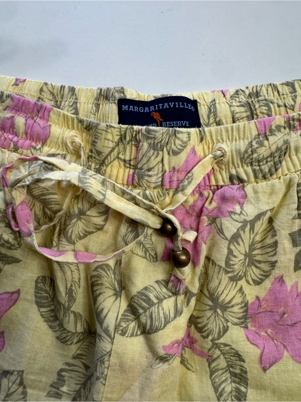 Margaritaville Island Reserve Women’s Sz M Yellow Tropical Linen Blend Shorts - Picture 7 of 8